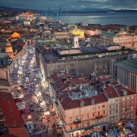 Lun Appartement Rijeka Buitenkant foto